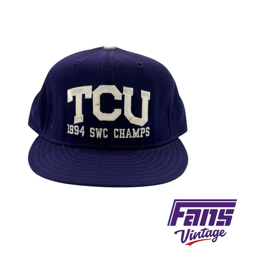 Ultra RARE! TCU Football team issued 1994 SWC champions hat with tags!