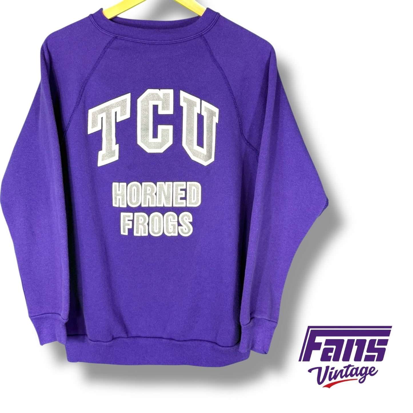TCU Vintage 1980s Raglan Sleeve Sweatshirt with awesome oversized print!