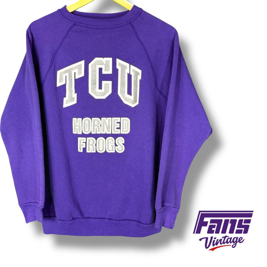 TCU Vintage 1980s Raglan Sleeve Sweatshirt with awesome oversized print!