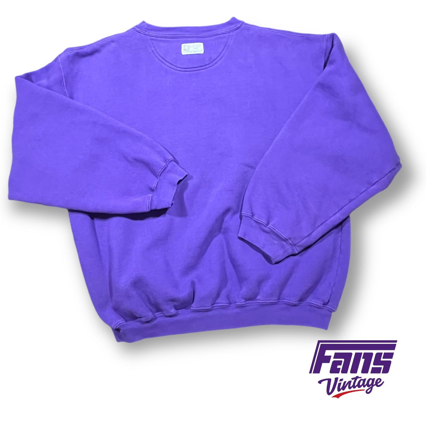 RARE! Vintage TCU Alumni Crewneck Sweater with gorgeous embroidery! Buttery Soft!