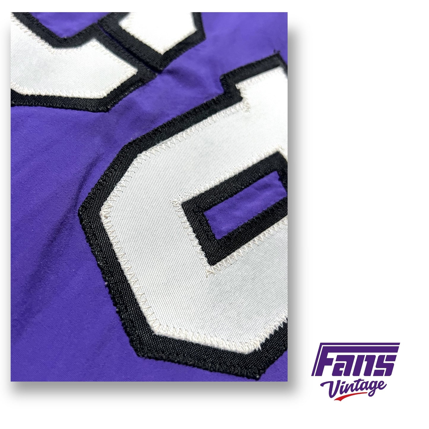 GRAIL - Ultra Rare 80s Vintage TCU Baseball Team Pullover with exclusive ball player Horned Frog logo!