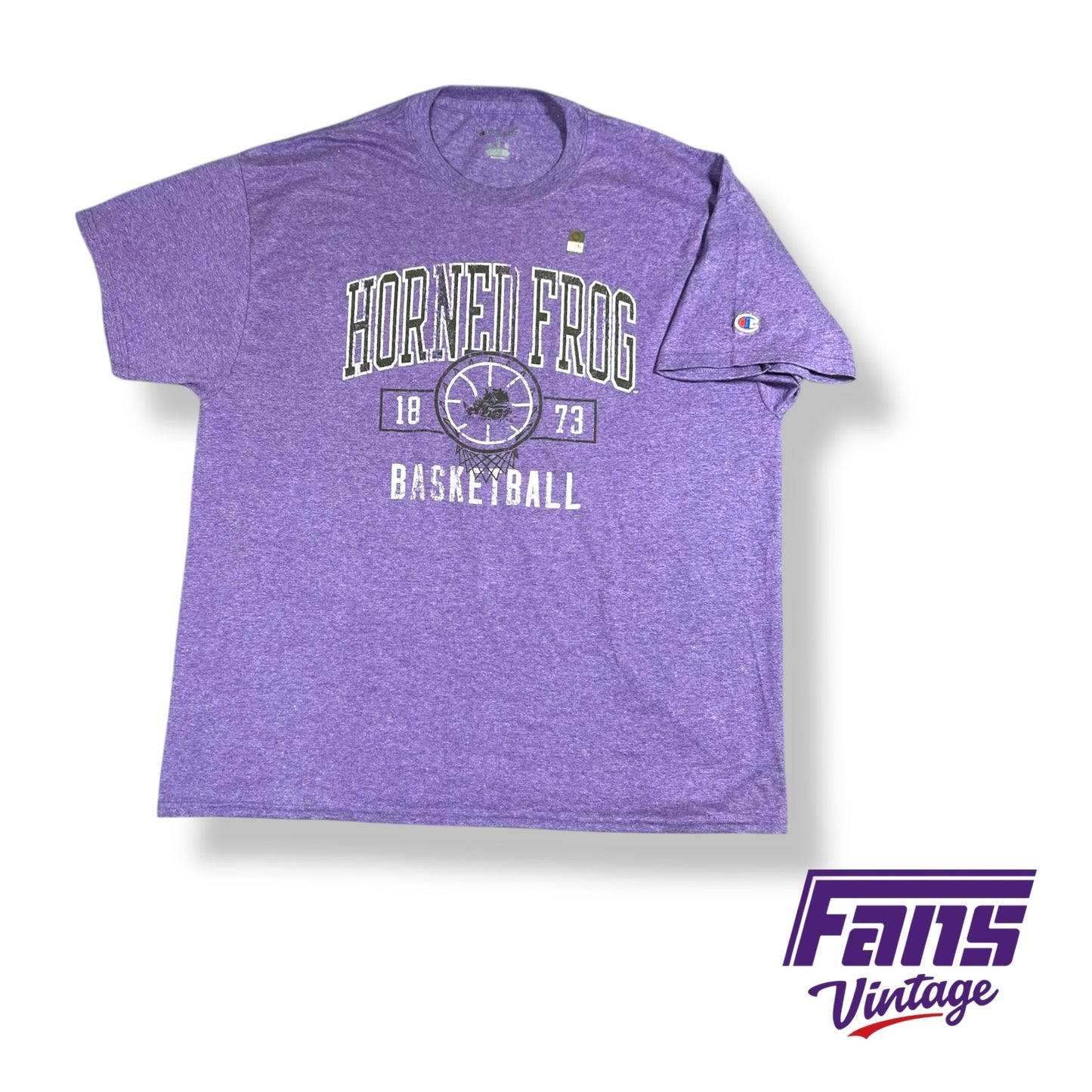 TCU Men’s Basketball player issued retro style graphic tee