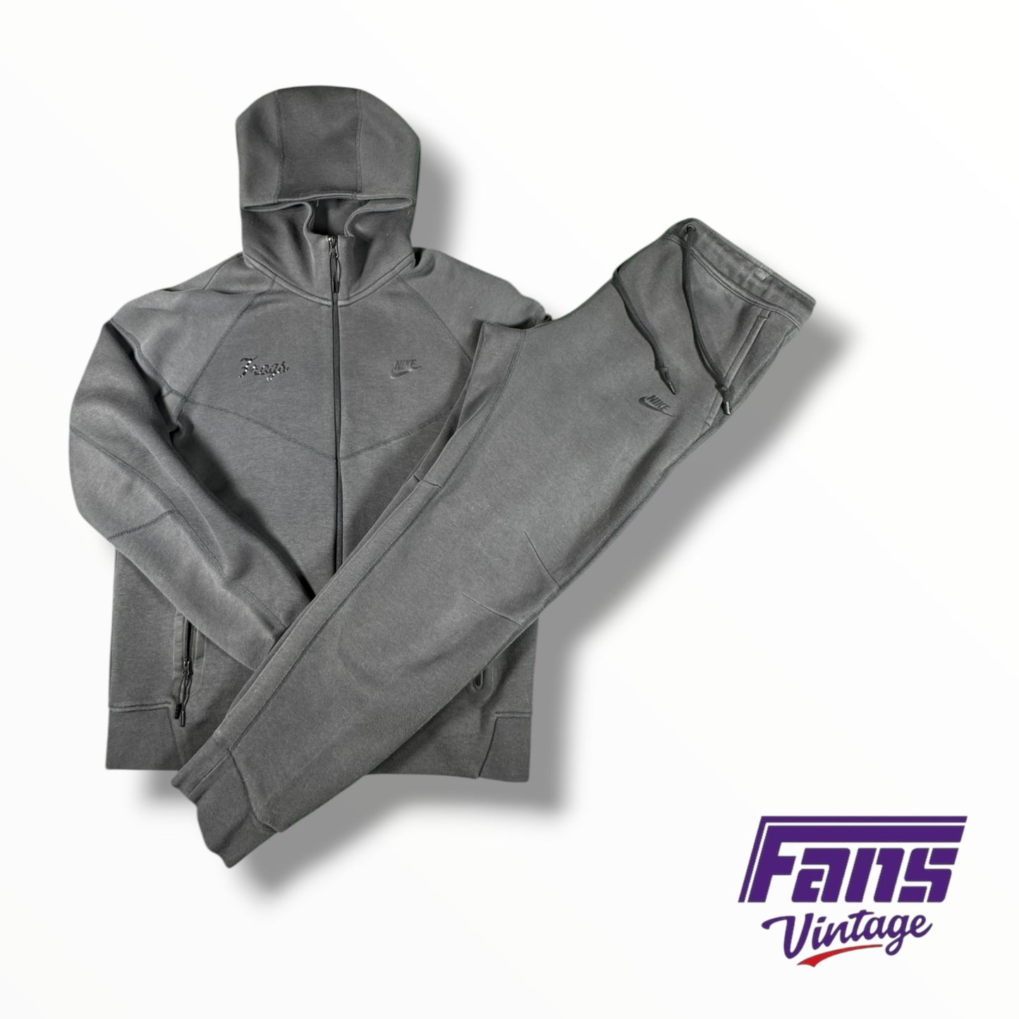 TCU Basketball Team Issued Nike Tech Travel Set with Throwback Frogs Script Logo - New with Tags!