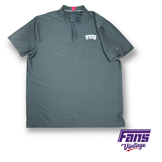 RARE! Team Issue Tiger Woods Collection TCU Golf Polo