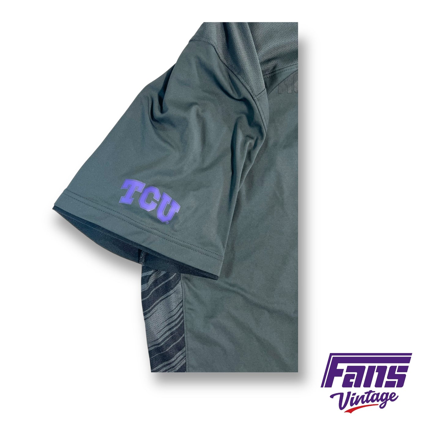 Nike TCU 'Horned Frogs' dri-fit tee - Cool pattern