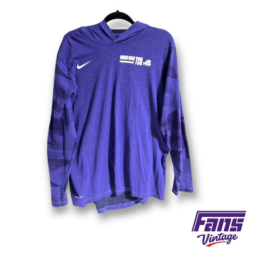 Nike TCU hooded long sleeve tee - Cool pattern on sleeves