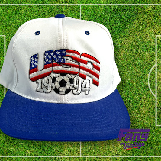 90's vintage USA Soccer snapback hat