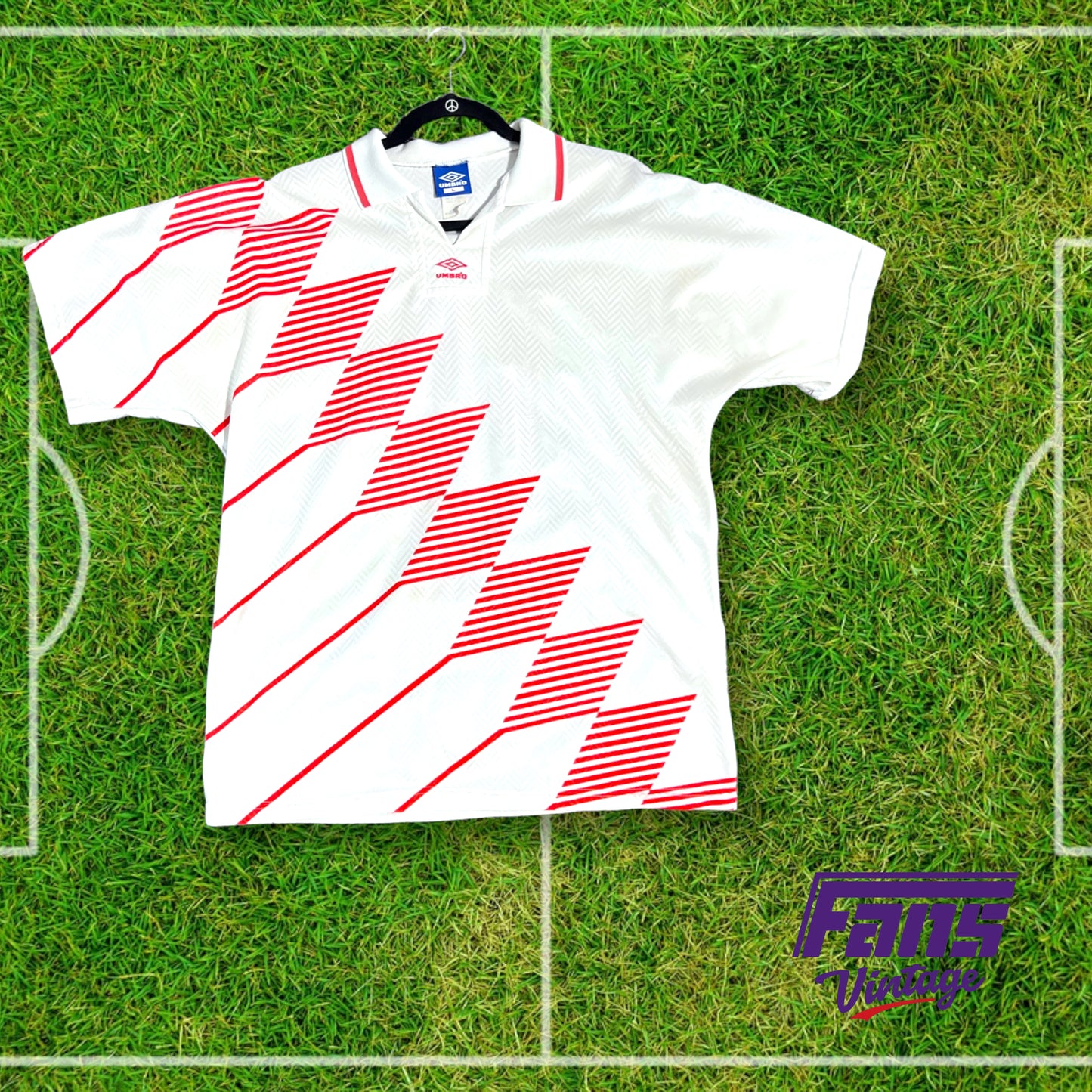 90s vintage Umbro soccer jersey - Awesome details