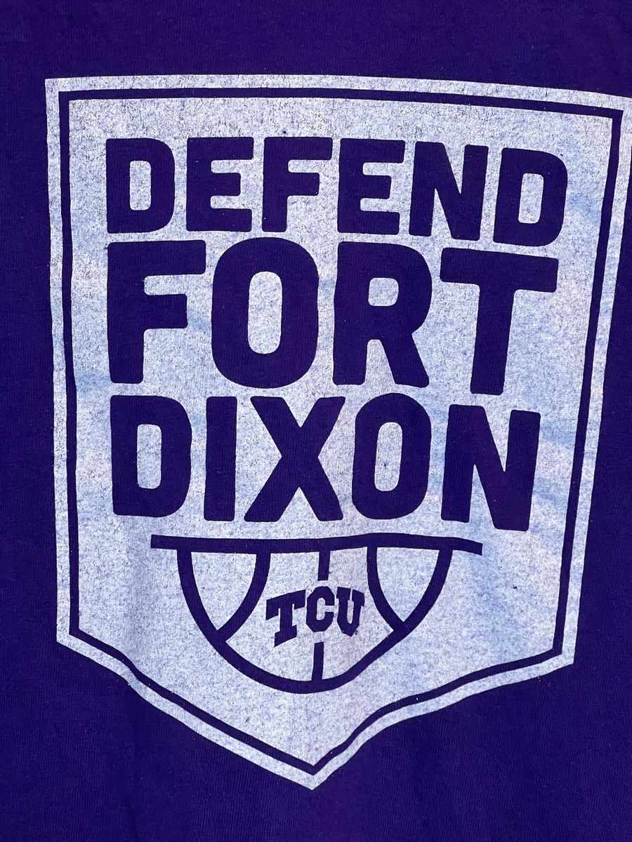 “DEFEND FORT DIXON” TCU Basketball Frog Club Tee