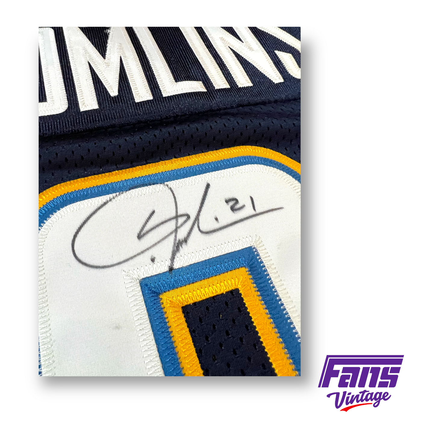 LaDainian Tomlinson autographed Chargers jersey - Rare