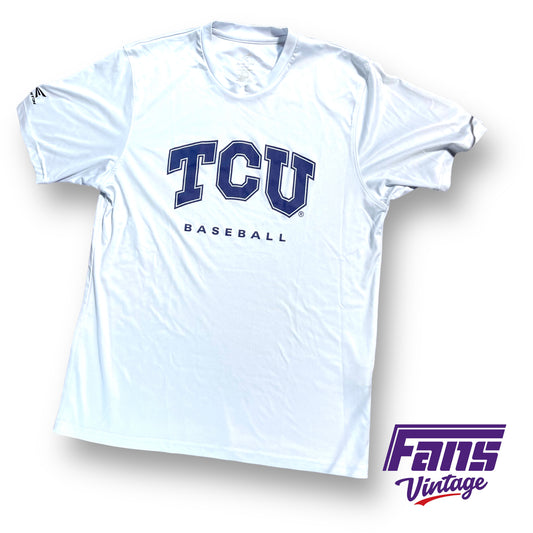 2000's Easton TCU Baseball team issued shirt